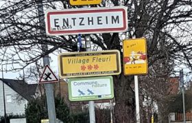Nouveau panneau Akilux sur la route de Geispolsheim