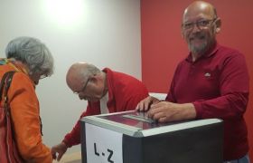 Un des 2 bureaux de vote pour élire lesmembres du CA
